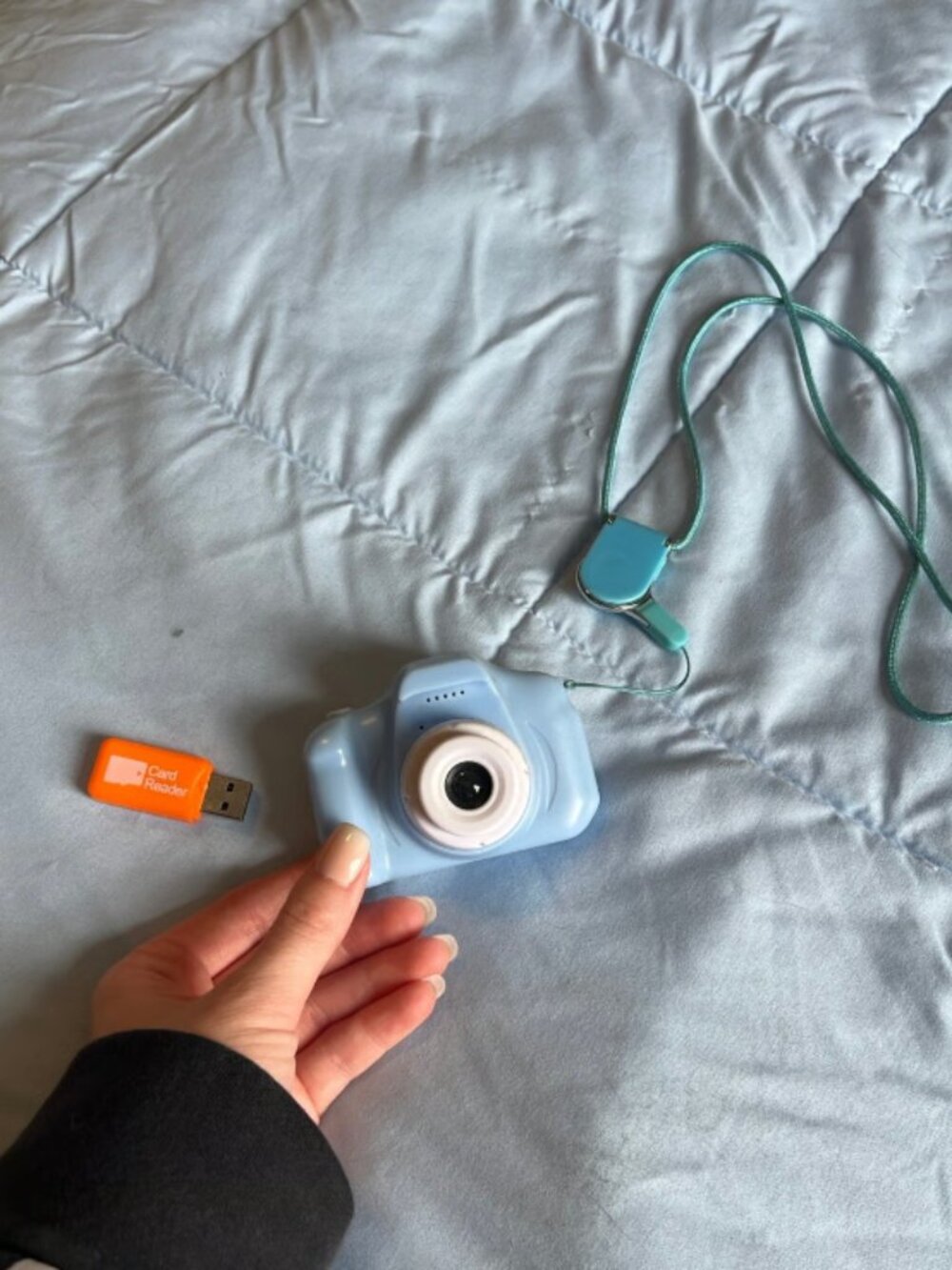 Mini digital camera